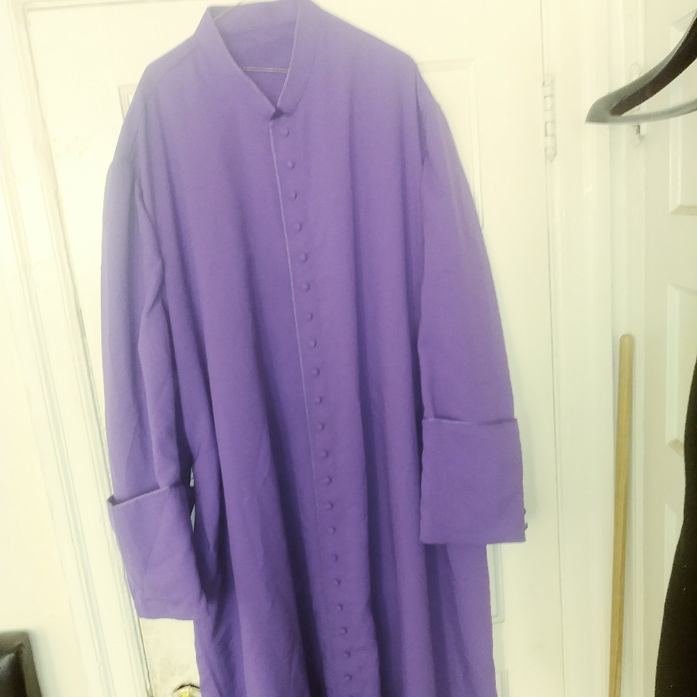 Cassock/Robe